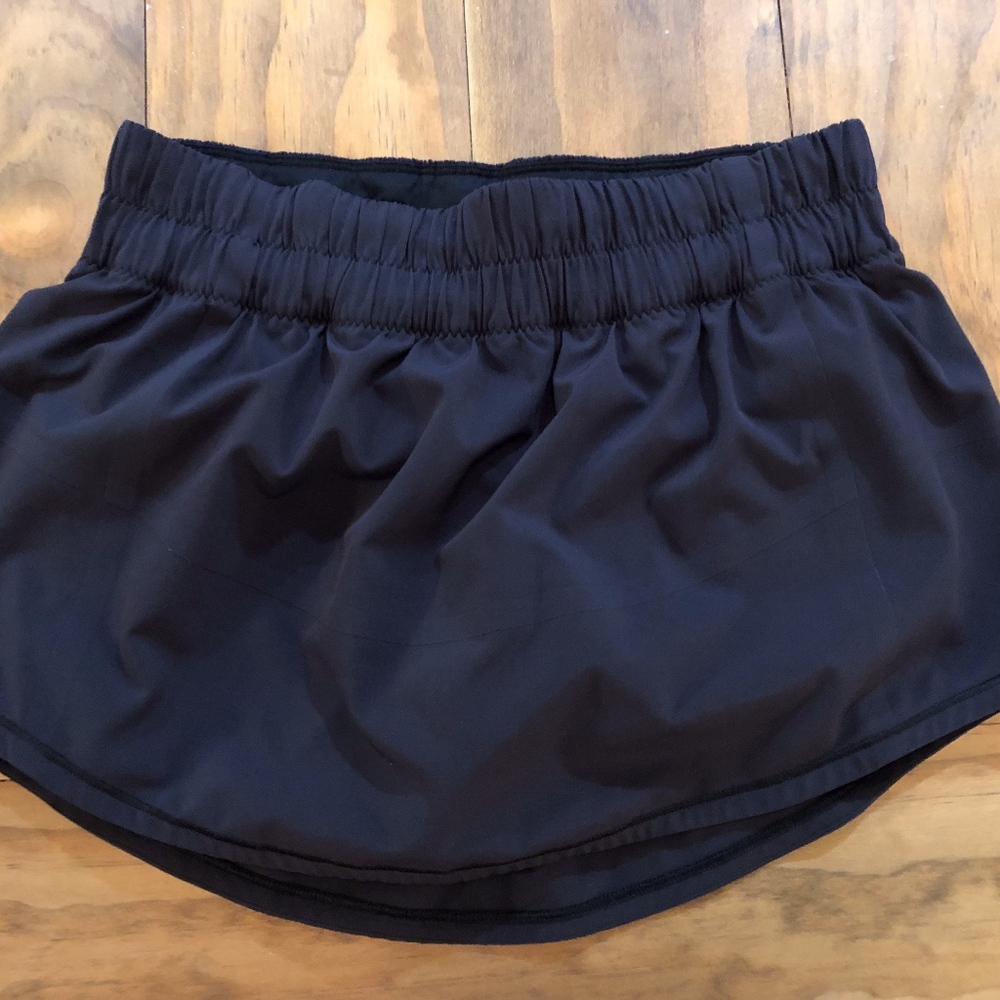 Black Lululemon skort